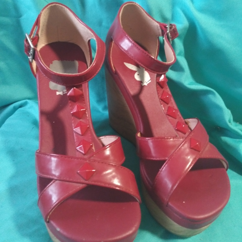 Rare Vintage Womens  PLAYBOY Heels Wedge Shoes